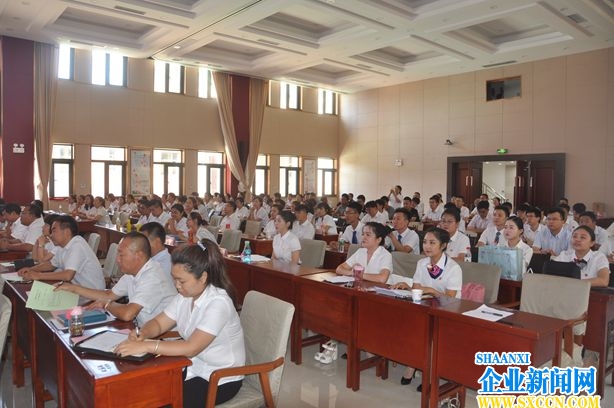 c561fb9021efec62bf4027b21d346806.jpg